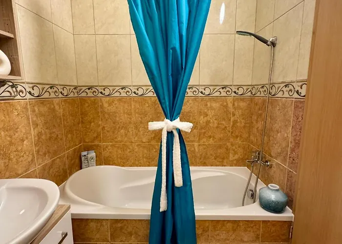 Spacious Soho Gem - Center - Free Parking Budapeşte
