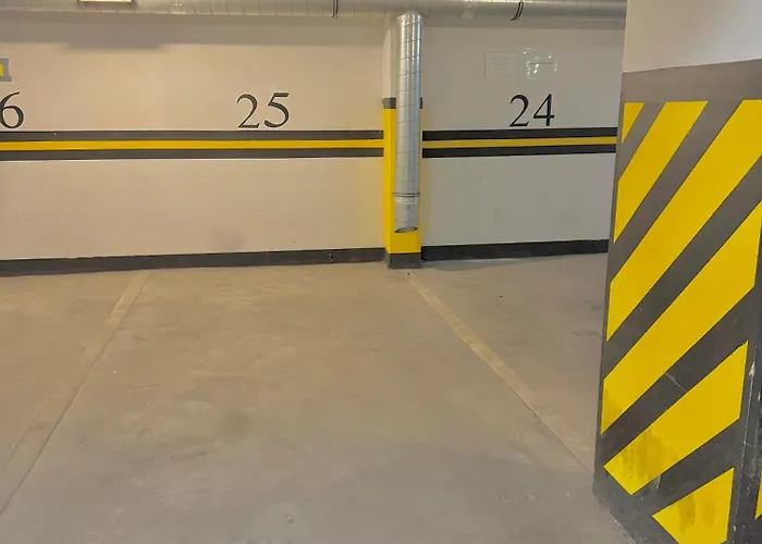 Spacious Soho Gem - Center - Free Parking Daire *